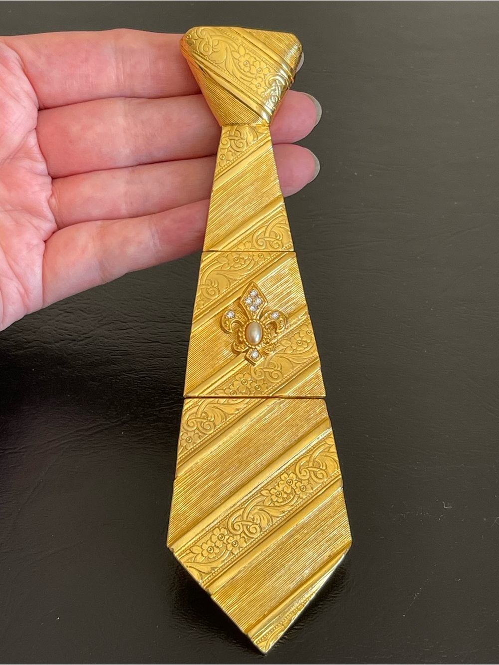 Vintage JJ Gold-Tone Fleur-de-Lis Tie style brooch.